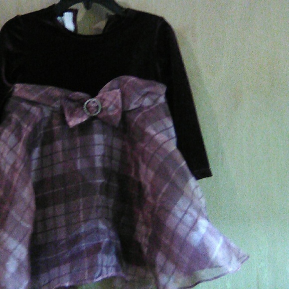 Dress - Picture 4 of 5